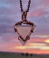 Load image into Gallery viewer, Dendritic Agate (Sceneic Agate) Necklace