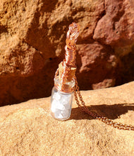 Load image into Gallery viewer, Celestite Crystal Healing Vial